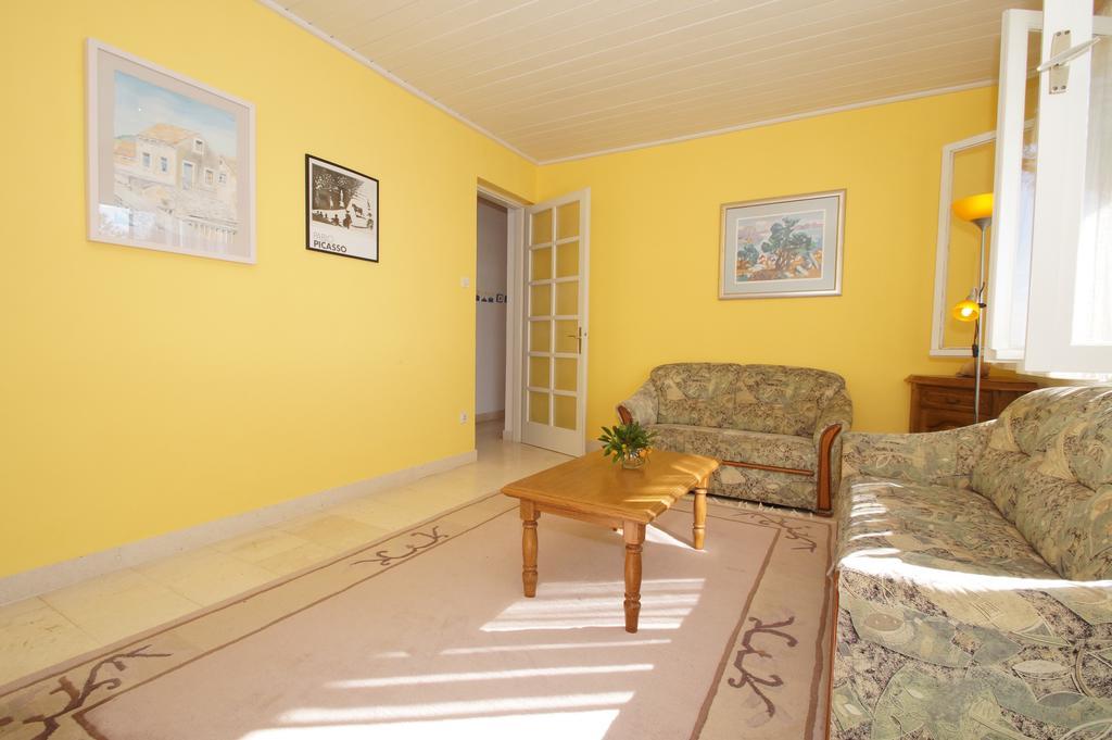 Apartments Bisko Prizba Δωμάτιο φωτογραφία